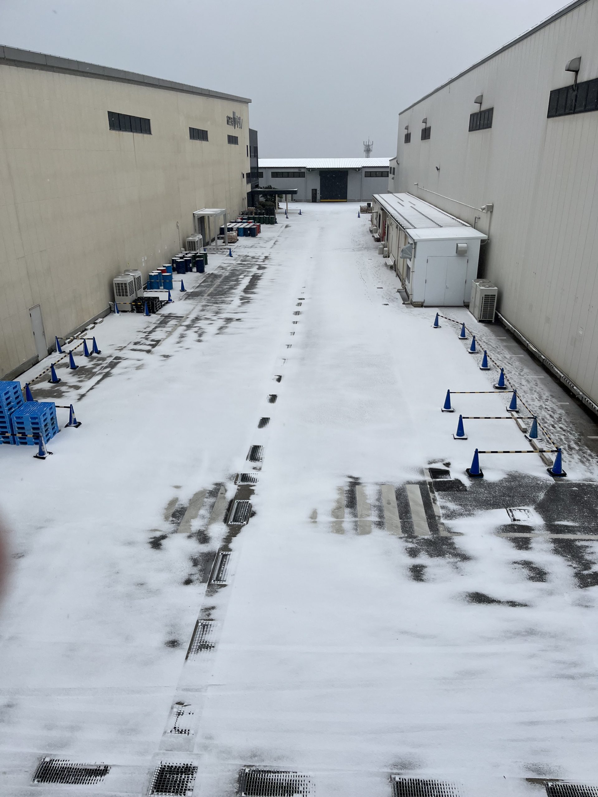 長崎工場周辺は積雪です